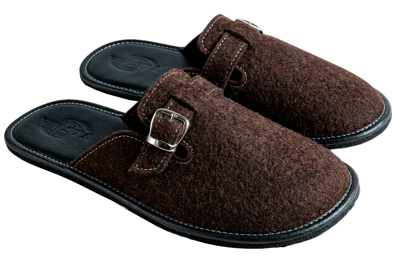 Мъжки затворени чехли BELSTA от кафяв филц с каишка и катарама/Men's Closed Slippers BELSTA from Brown Felt with Strap and Buckle