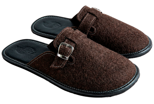 Мъжки затворени чехли BELSTA от кафяв филц с каишка и катарама/Men's Closed Slippers BELSTA from Brown Felt with Strap and Buckle