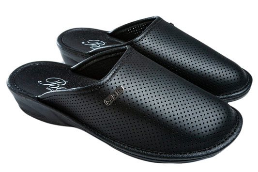 Опаковка: Дамски затворени пантофи BELSTA от перфорирана еко кожа/Size set: Women's Closed Slippers BELSTA from Perforated Eco-Leather