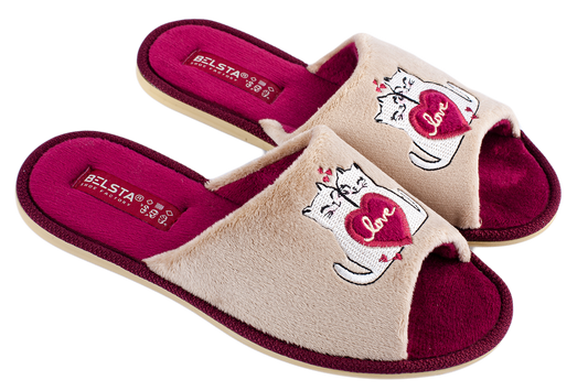 Дамски отворени чехли BELSTA от велур с бродерия “влюбени котета”/ Women’s Open BELSTA Slippers in Velvet with “Love Cats” Embroidery