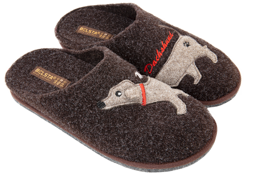 Дамски затворени чехли BELSTA от кафяв италиански филц с бродерия такса\Women's Closed Slippers BELSTA from Brown Italian Felt with Dachshund Embroidery