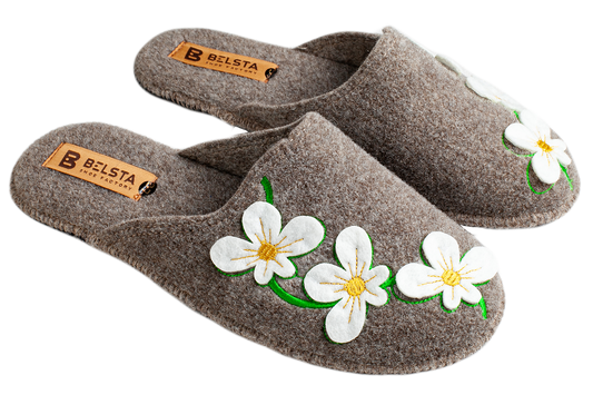 Дамски затворени пантофи BELSTA от филц с бродерия и апликация цветя/Women's Closed Slippers BELSTA from Felt with Embroidery and Flower Applique